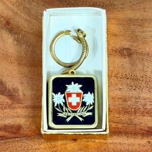 Vintage Clover Switzerland Enamel Musical Keytag Sankyo Music Box Edelweiss work